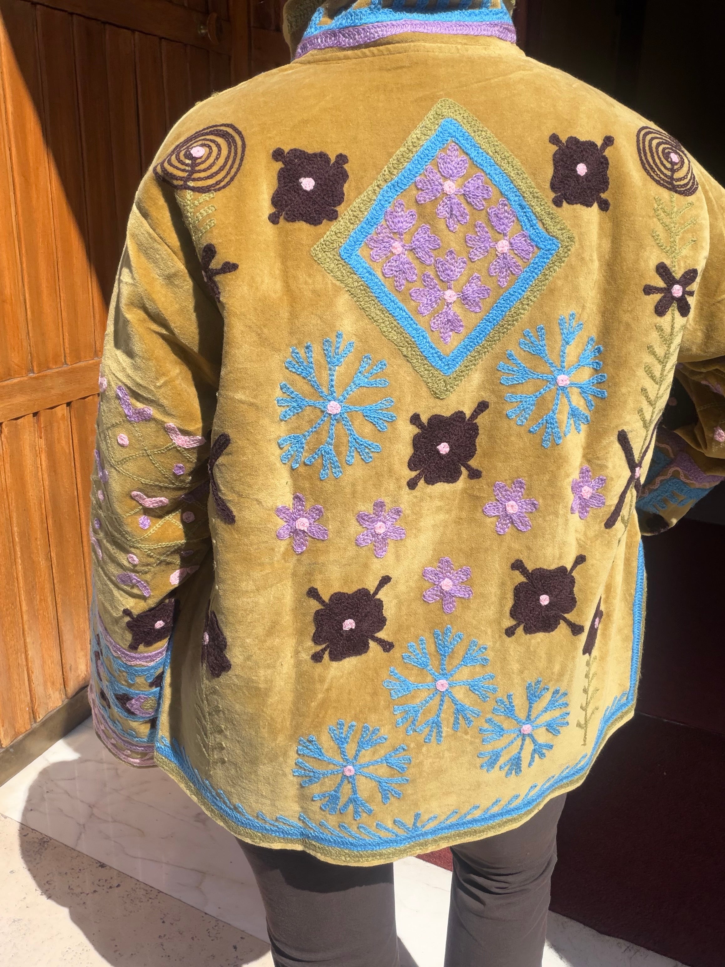 Suzani 25