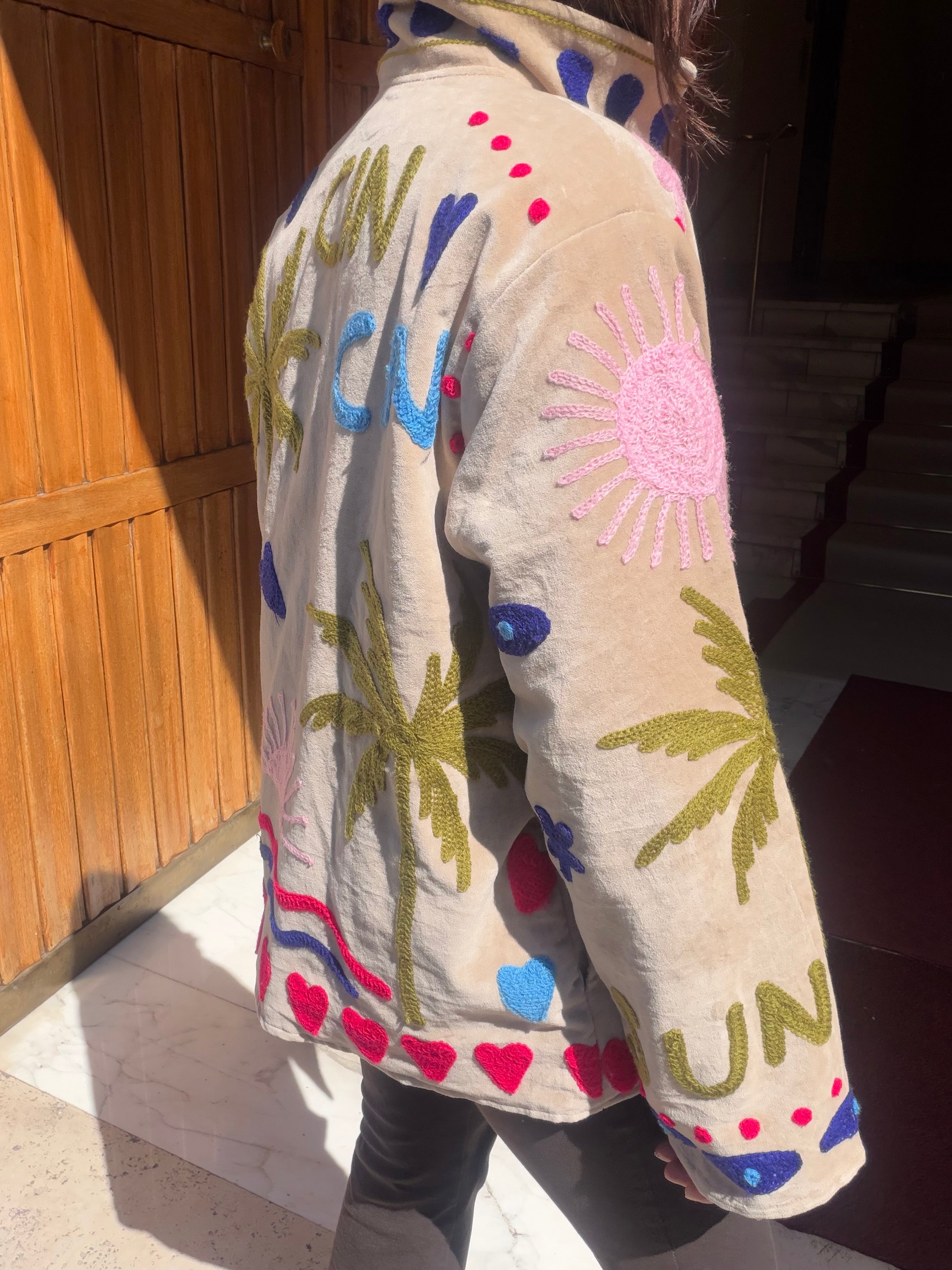 Suzani 28